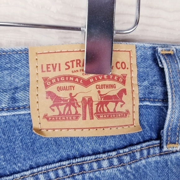 Levi's A00920007 High-Waisted Straight Jeans Women's size 31x29 - Picture 5 of 11